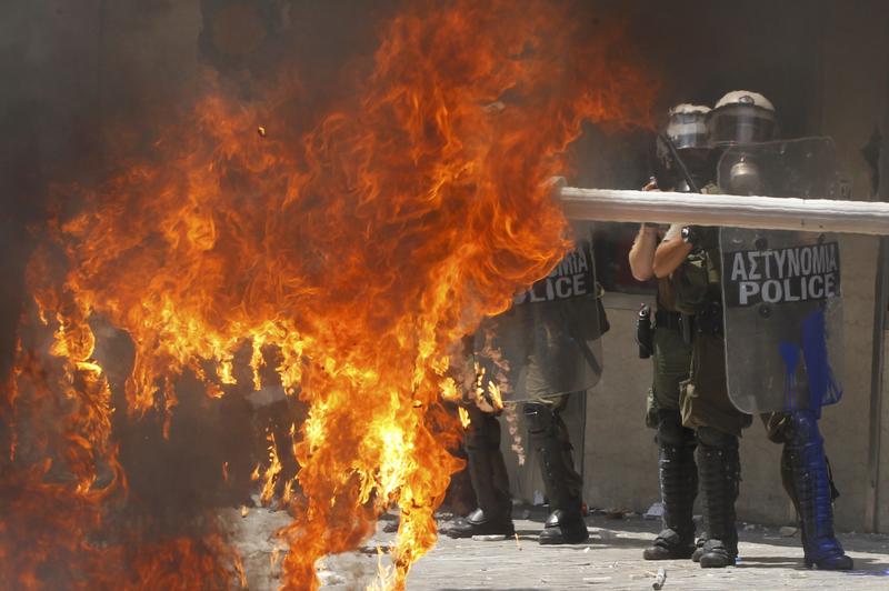 Violente la Atena, Foto: Reuters