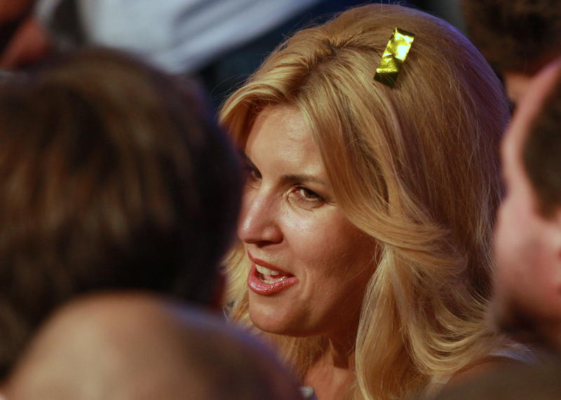 Elena Udrea la gala lui Bute, Foto: HotNews.ro