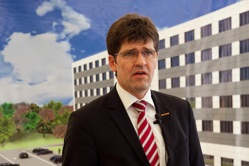 Christian von Albrichsfeld, Foto: 0-100.ro