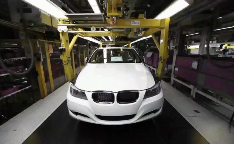 Fabricatie BMW, Foto: Captura YouTube