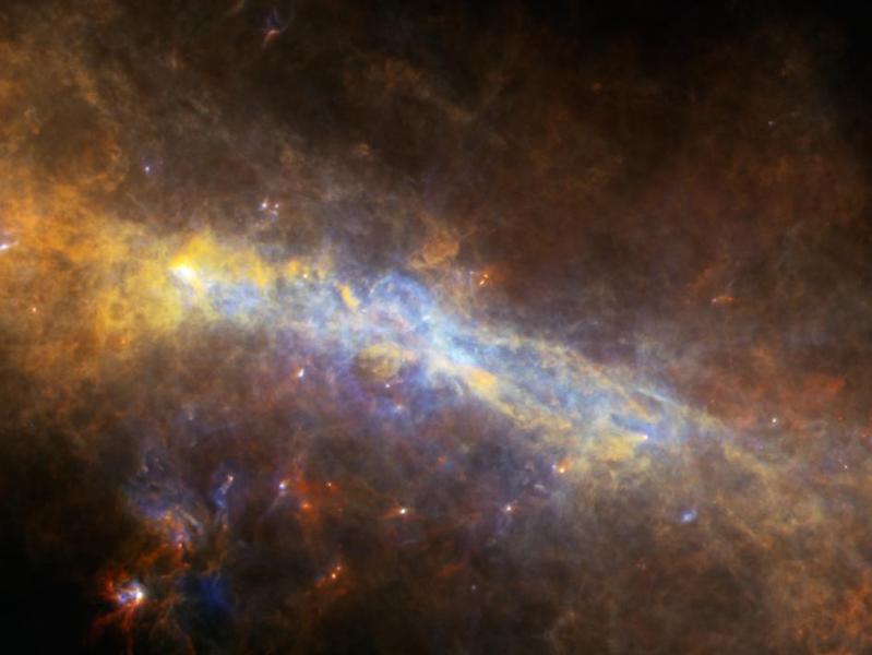 Simbolul infinitului, descoperit cu telescopul Herschel, Foto: NASA