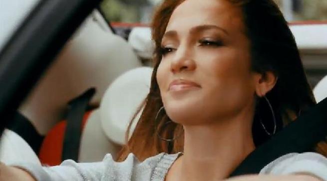 Jennifer Lopez la volanul Fiat 500 C, Foto: Captura YouTube