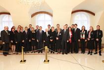 Imagine de la ceremonia semnarii actul de înfiinţare al Platformei Memoriei şi Conştiinţei Europene