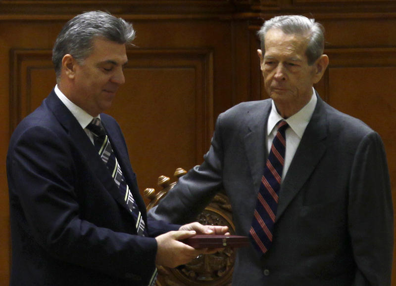 Valeriu Zgonea si Regele Mihai, Foto: HotNews / DP