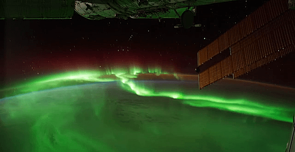 Aurora boreala, vazuta din spatiu, Foto: Captura Vimeo.com