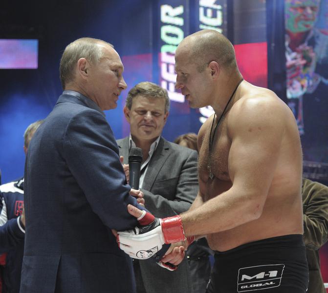 Putin, fluierat in public, Foto: Reuters