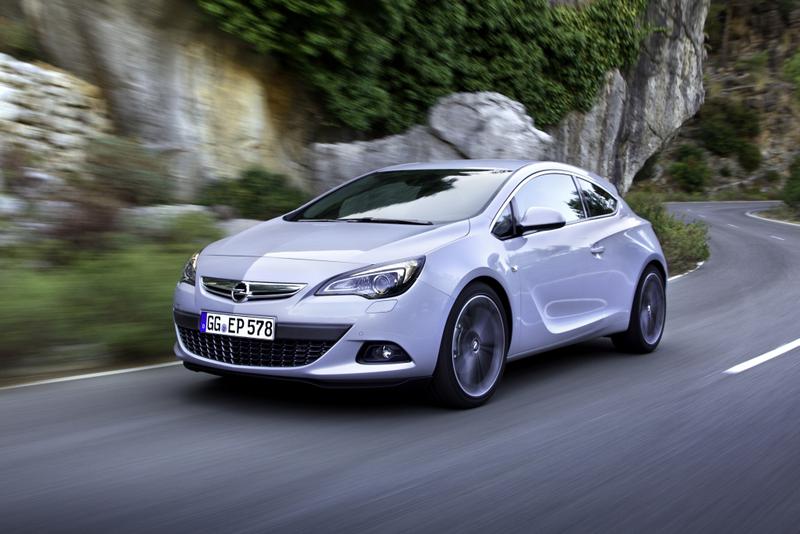 Test Drive cu Opel Astra GTC 2011, Foto: Opel