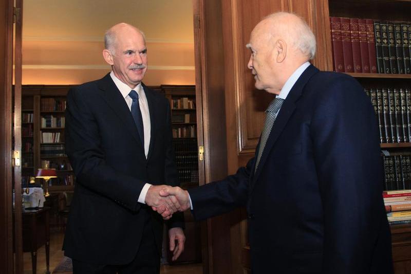 Giorgios Papandreou la intalnirea cu presedintele Karolos Papoulias, Foto: Reuters