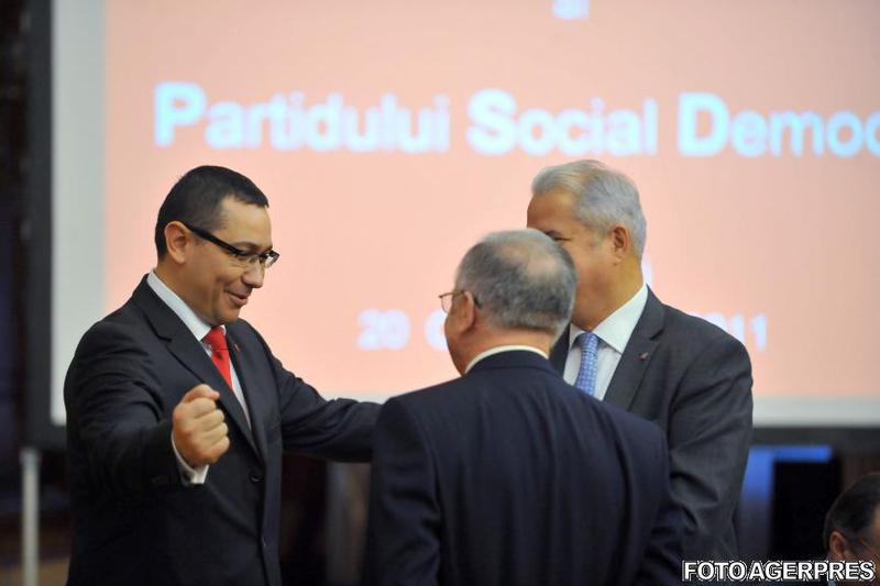 Ponta le arata lui Iliescu si Nastase cine e seful in PSD, Foto: Agerpres