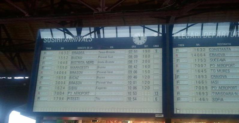 Tabela de sosiri din Gara de Nord, marti ora 11, Foto: HotNews.ro