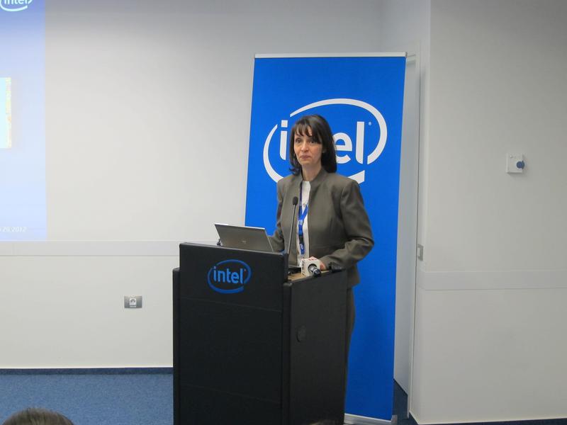 Monica Ene Pietrosanu conduce noul centru, Foto: Hotnews