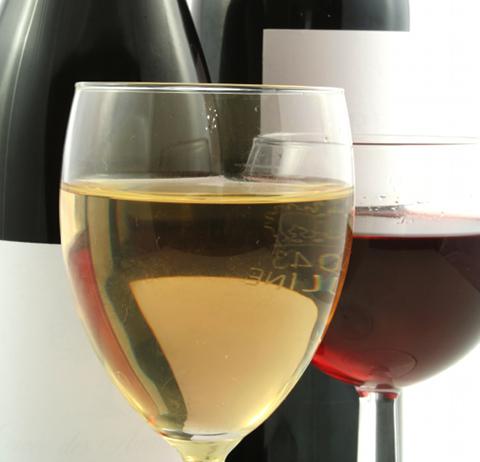 Vin alb versus vin rosu, Foto: Dreamstime.com