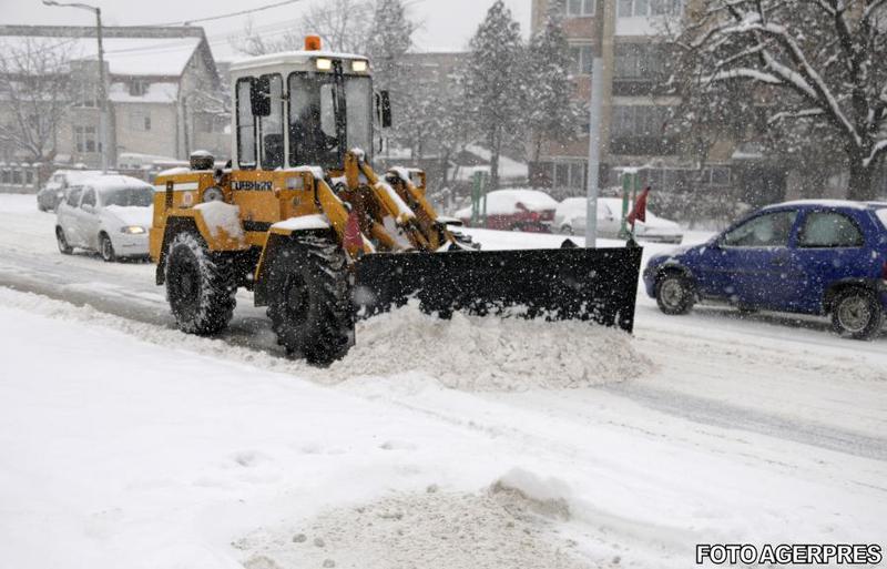 Trafic in conditii de iarna, Foto: Agerpres