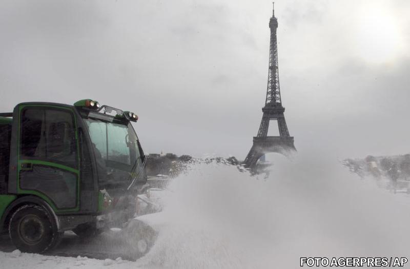 Zapada la Paris, Foto: Agerpres