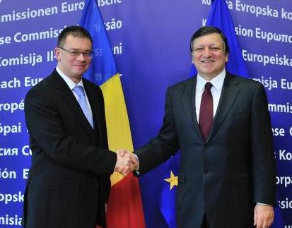 MR Ungureanu si Jose Barroso, Foto: Comisia Europeana