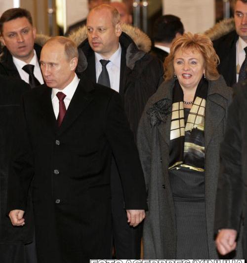 Vladimir Putin si sotia sa, Liudmila, Foto: Agerpres