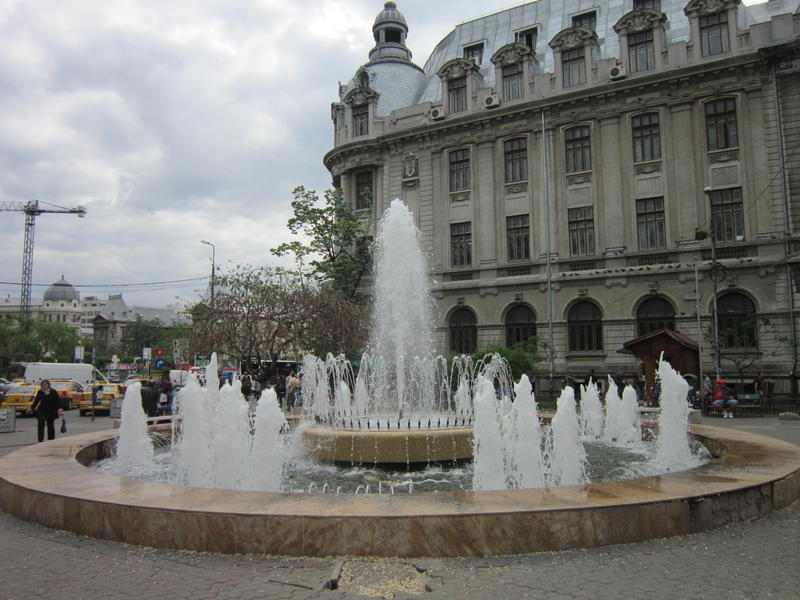 Fantana de la Universitate, Foto: USER UPLOADED