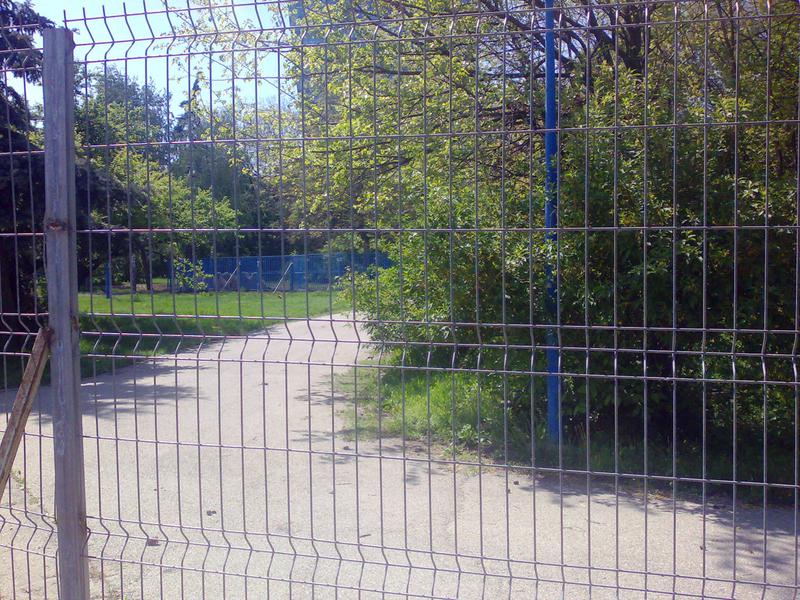 Imprejmuire Parcul Circului, Foto: http://laculteiinfo.wordpress.com/