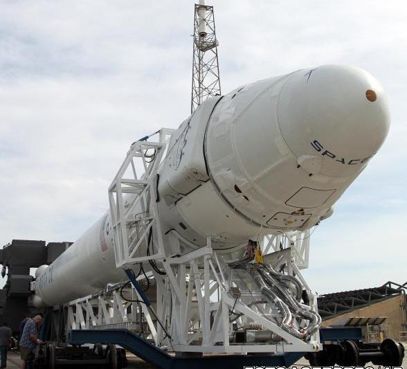 Capsula Dragon a SpaceX, Foto: Agerpres/AP