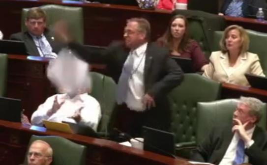 Supararea cand imi vine, Foto: Trilulilu