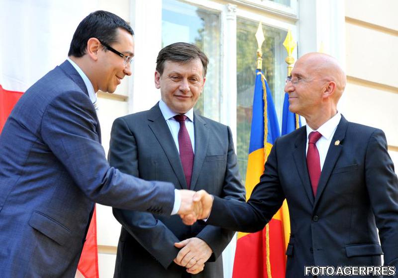 Victor Ponta, Crin Antonescu si Phillipe Gustin, Foto: Agerpres