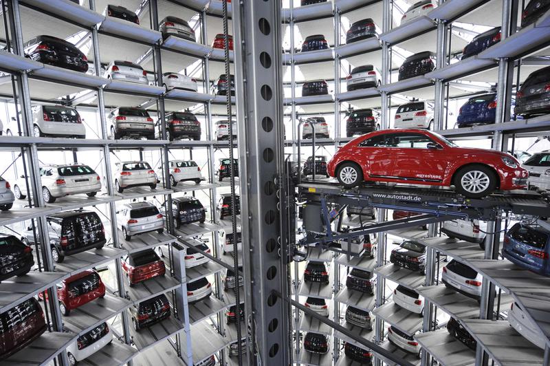 Un Beetle la sectiunea livrari a sediului VW Wolfsburg, Foto: Reuters