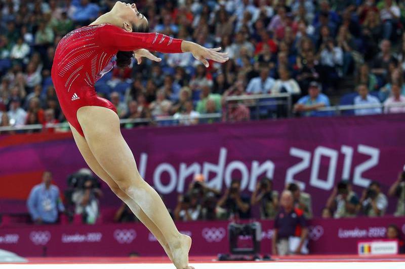 Alexandra Raisman(SUA)la sol, Foto: Reuters