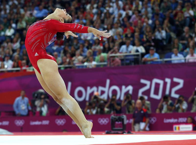 Alexandra Raisman(SUA)la sol, Foto: Reuters