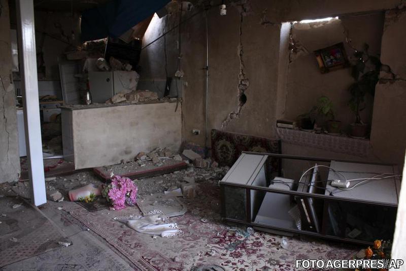 Casa distrusa de cutremur, Foto: Agerpres/AP