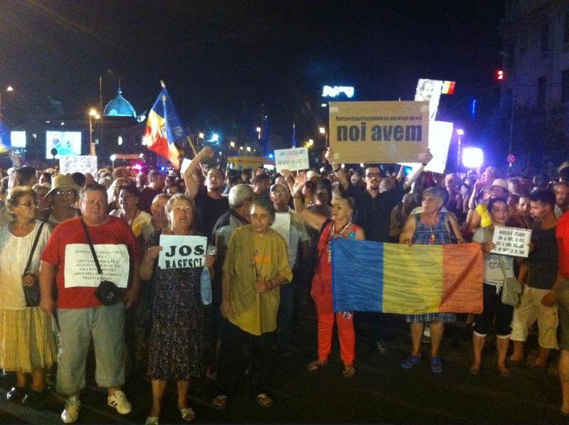 Protest in Piata Universitatii (22 august), Foto: Constantin Barbu / HotNews
