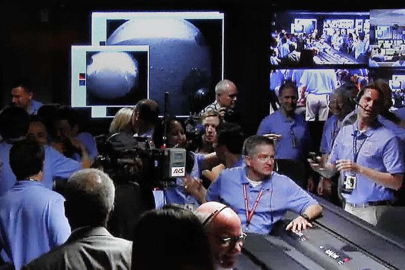 Bucurie la NASA dupa aterizarea robotului Curiosity pe Marte, Foto: Reuters
