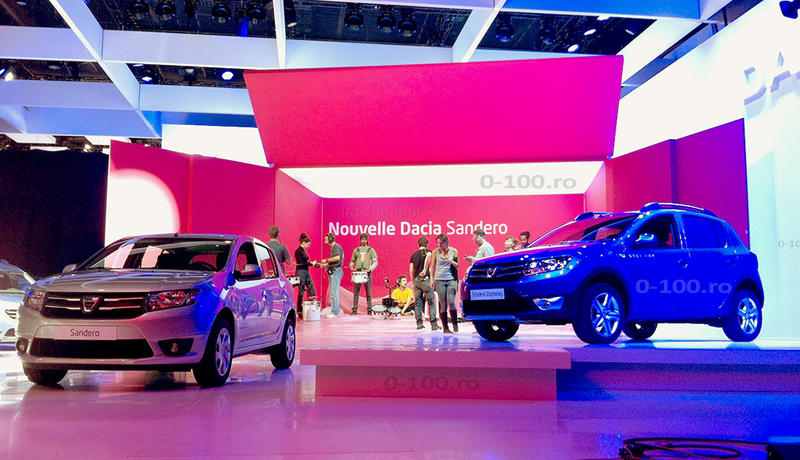 Dacia Sandero 2 Stepway la Salonul Auto de la Paris 2012, Foto: 0-100.ro