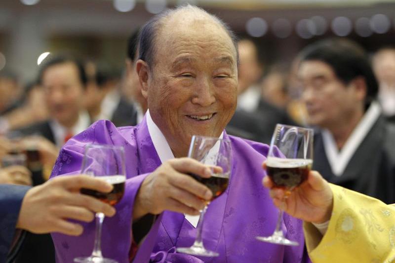 Sun Myung Moon sarbatorindu-si implinirea a 91 de ani, Foto: Reuters