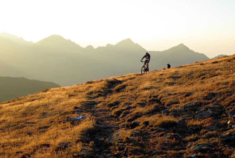 Cu bicicleta pe "acoperisul tarii", Foto: L. Barza