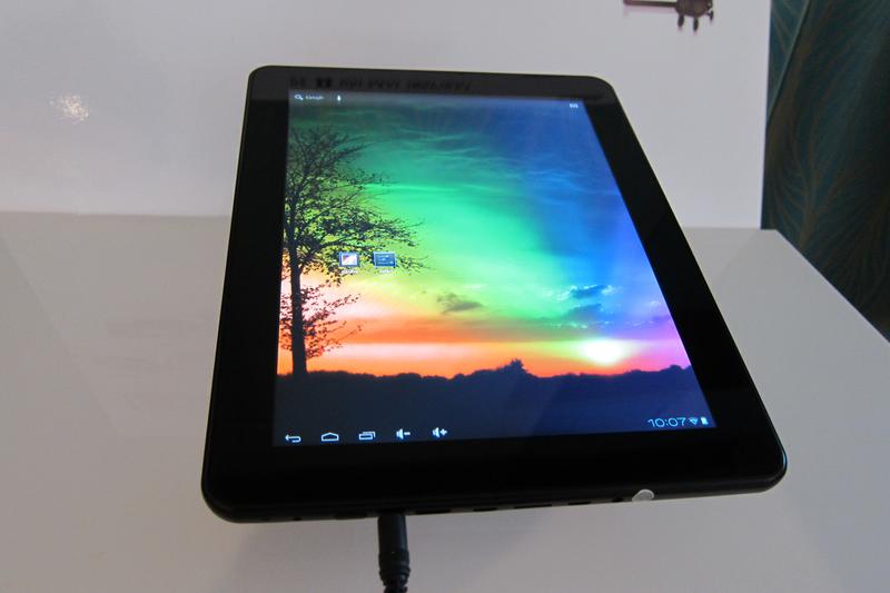 E-Boda Supreme X200, Foto: Hotnews