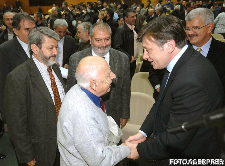 Horia Musta, impreuna cu Crin Antonescu, in 2009, Foto: Agerpres