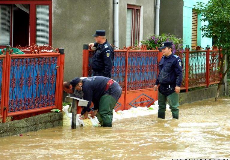 Inundatii in comuna Gurasada, 2012, Foto: AGERPRES