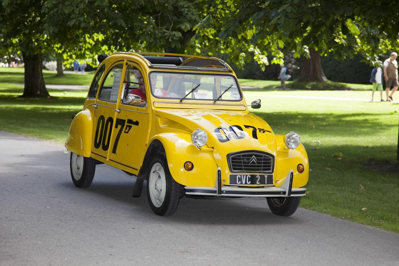 Citroen 2CV editia 007, Foto: Citroen