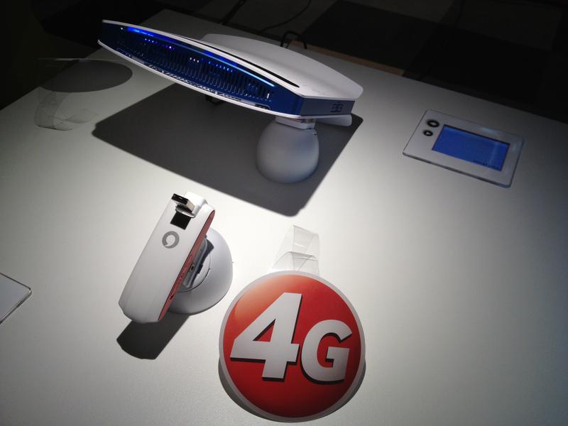 Modem USB pentru internet LTE/4G, Foto: Hotnews