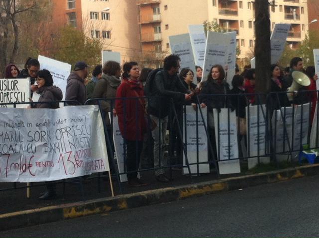 Protest in fata Primariei Capitalei, Foto: Hotnews