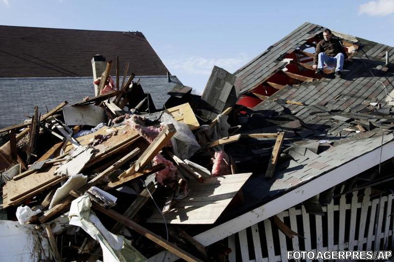 Casa din New York, complet distrusa de uragan, Foto: Agerpres/AP