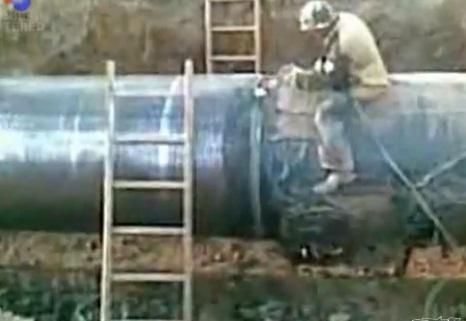 Dorel loveste din nou, Foto: Captura YouTube