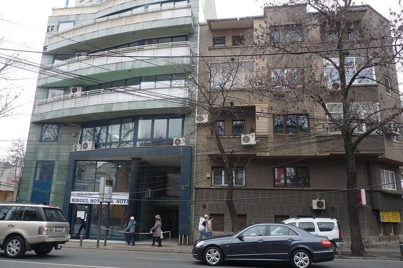 Calea Dorobanti colt cu str. Grigore Alexandrescu pot fi demolate. In loc se pot construi mai multe cladiri cu sase etaje;, Foto: Hotnews