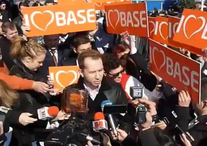 Mihai Sturzu si I love you Base, Foto: Hotnews