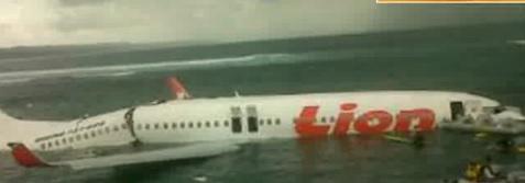 Avion prabusit in mare, Foto: Captura Content Channel