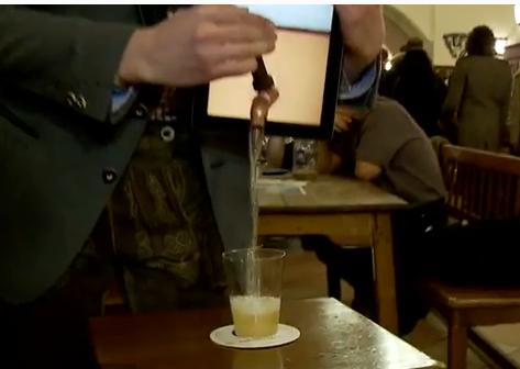 Sa curga berea, Foto: YouTube.com