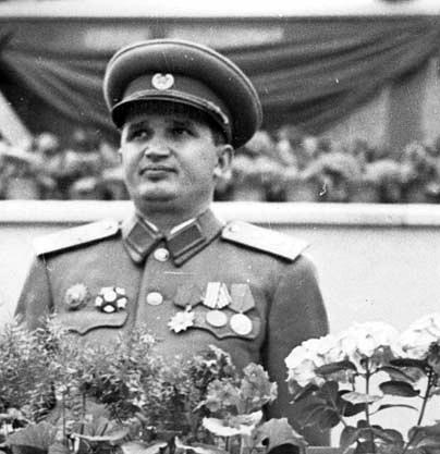 Ceausescu in uniforma 1 mai 1953, Foto: Contributors.ro