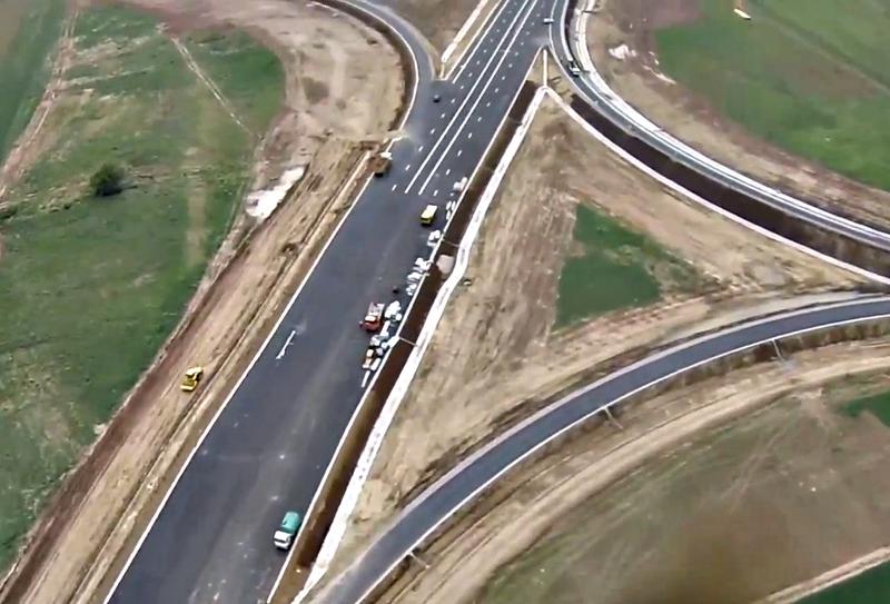 Autostrada Sibiu - Orastie (tronsonul Sebes - Orastie) - 28 mai 2013, Foto: Captura YouTube