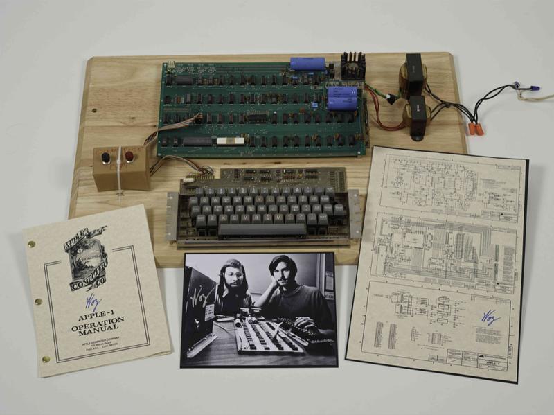 Apple 1, asamblat manual de Jobs si Wozniak a fost piesa cea mai valoroasa in cadrul licitatiei, Foto: Christies