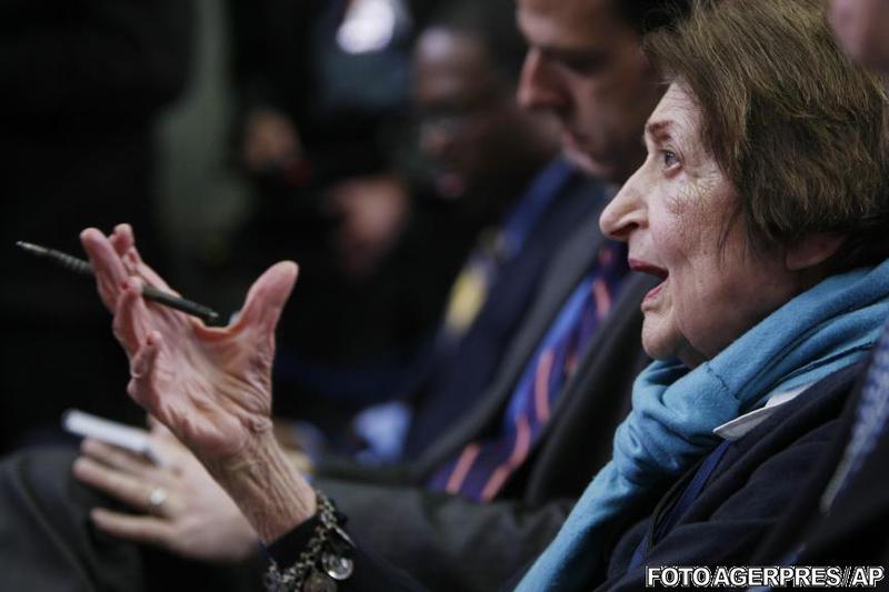 Helen Thomas, la o conferinta de presa la Casa Alba (2009), Foto: Agerpres/AP